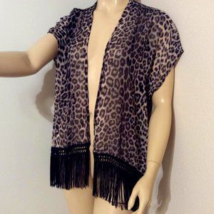 DAISIES NWOT Leopard sheer short-sleeve vest/jacket with black fringe. Size S-M